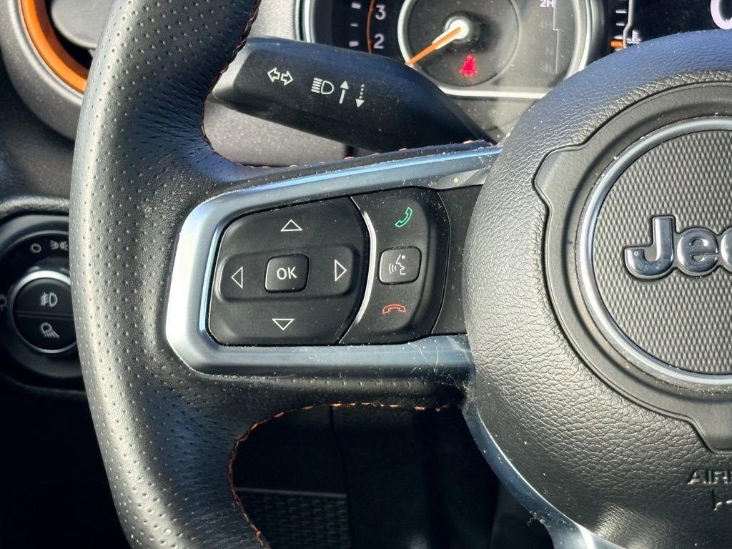 Used 2023 Jeep Gladiator Mojave w/ Cold Weather Group image 14