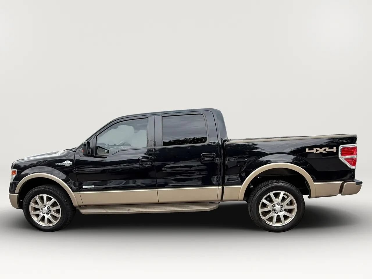 Used 2014 Ford F150 King Ranch w/ King Ranch Luxury Package AWD/4WD image 6