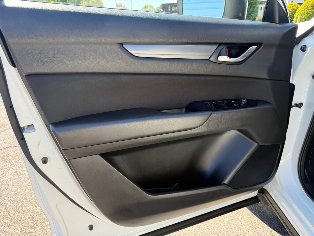 Used 2020 MAZDA CX-5 Sport AWD/4WD image 9