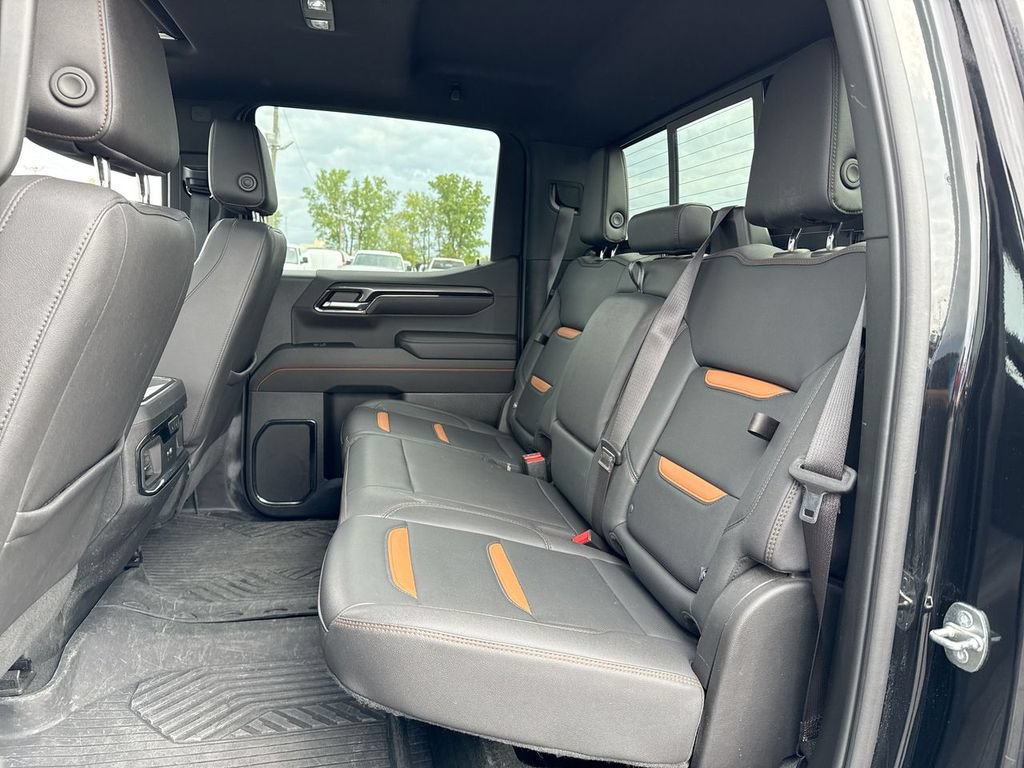 Used 2023 GMC Sierra 1500 AT4 w/ AT4 Preferred Package AWD/4WD image 23