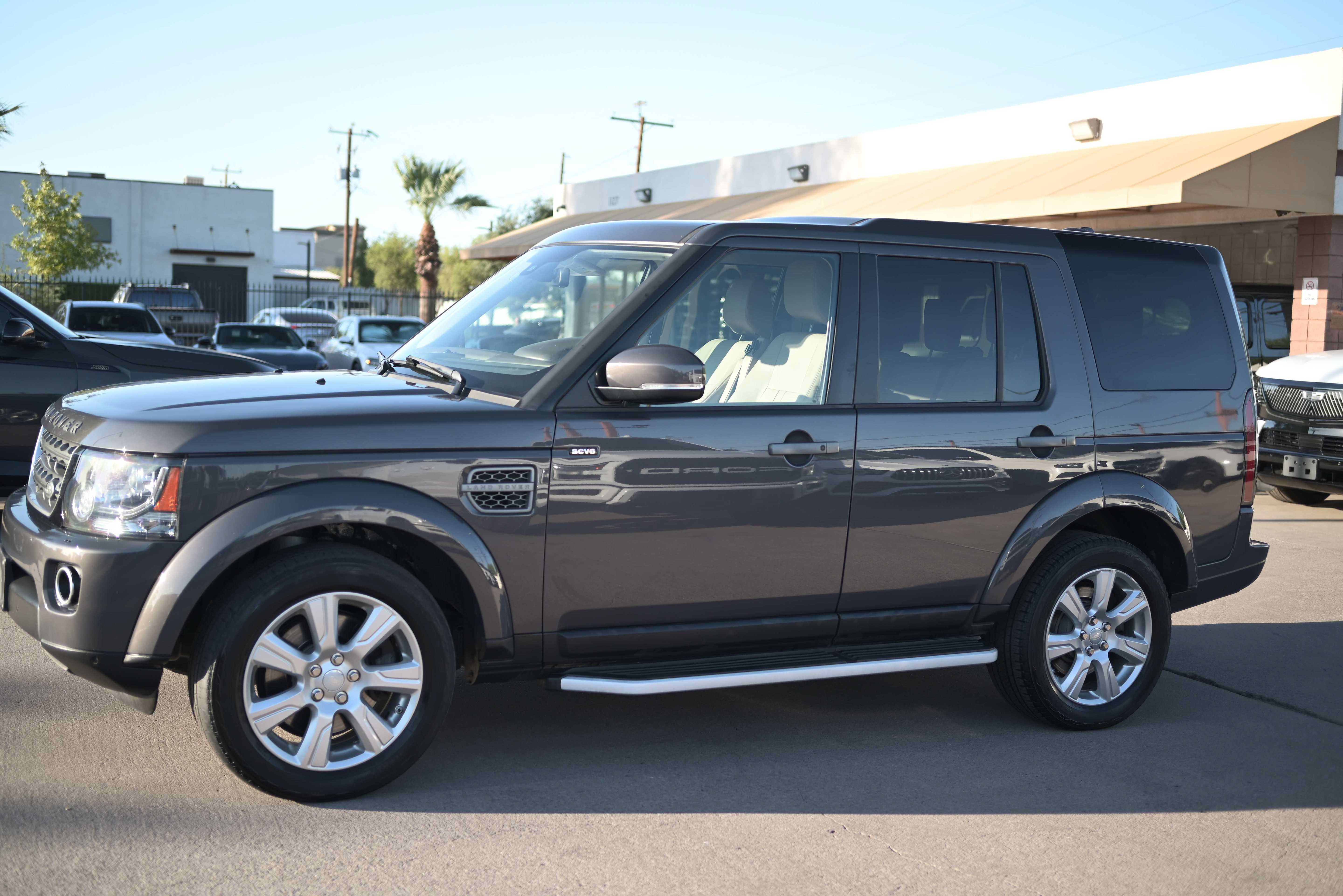 Used 2016 Land Rover LR4 HSE AWD/4WD image 8