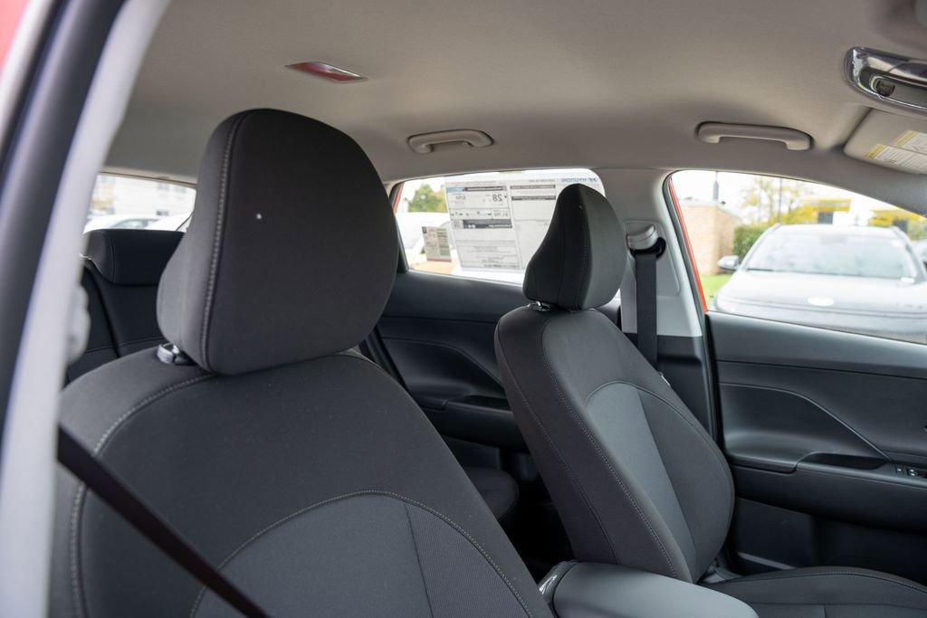 New 2026 Hyundai Kona SE image 12
