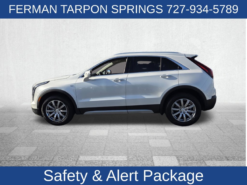 Certified 2022 Cadillac XT4 Premium Luxury w/ Safety Alert Package FWD image 6