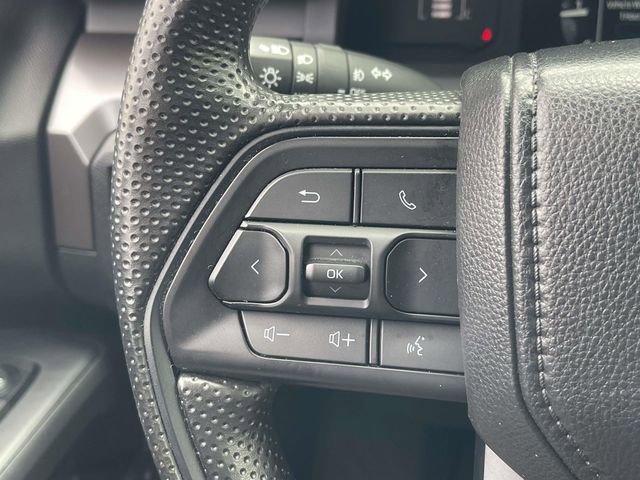 Used 2024 Toyota Tacoma SR5 AWD/4WD image 22