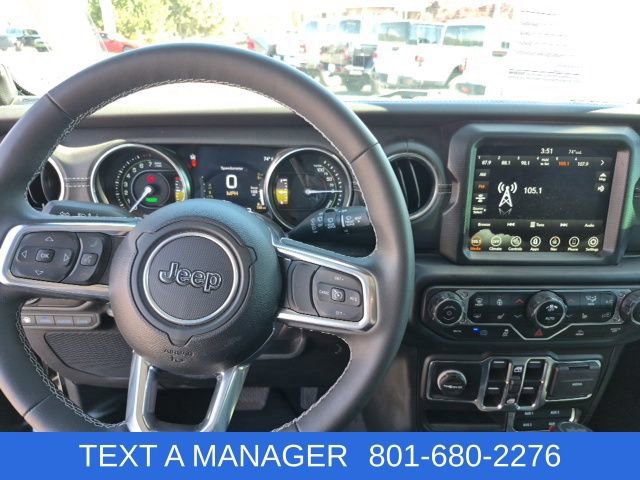 Used 2023 Jeep Wrangler Unlimited Sahara w/ Cold Weather Group AWD/4WD image 29
