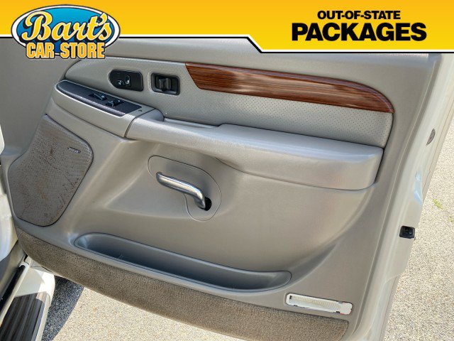 Used 2004 Cadillac Escalade AWD image 15
