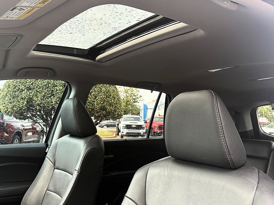 Used 2022 Honda Pilot Special Edition image 17