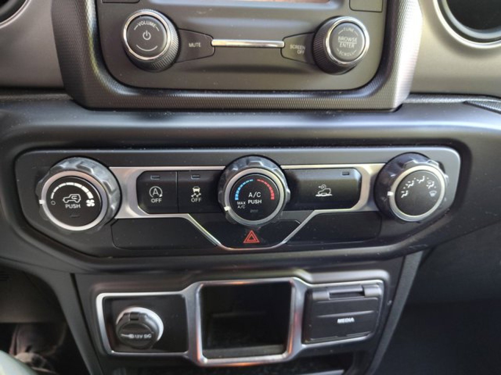 Used 2021 Jeep Wrangler Sport AWD/4WD image 24