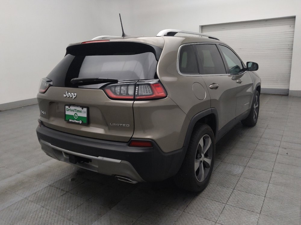 Used 2019 Jeep Cherokee Limited w/ Luxury Group AWD/4WD image 9