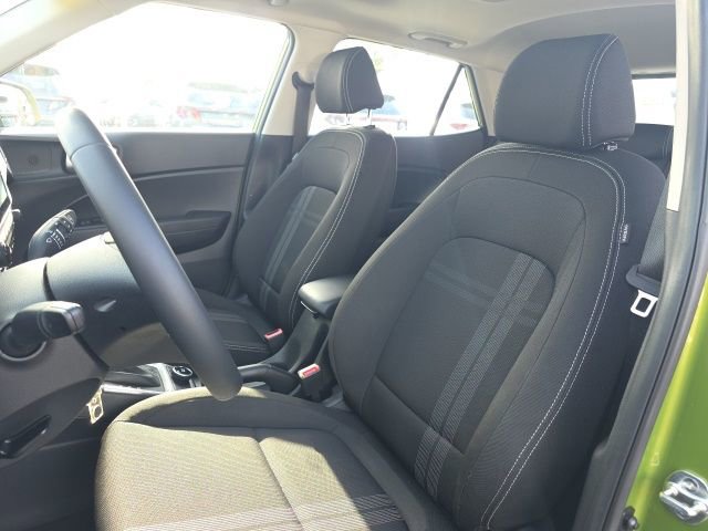 Certified 2023 Hyundai Venue SEL image 6