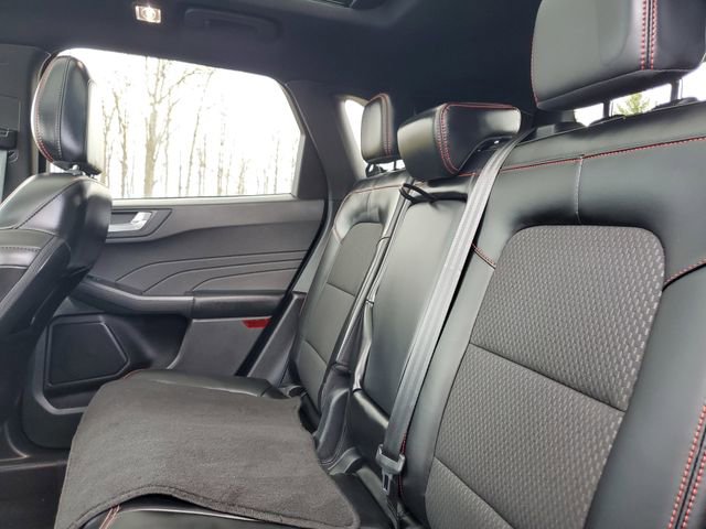 Certified 2024 Ford Escape ST-Line w/ Tech Pack #1 image 30