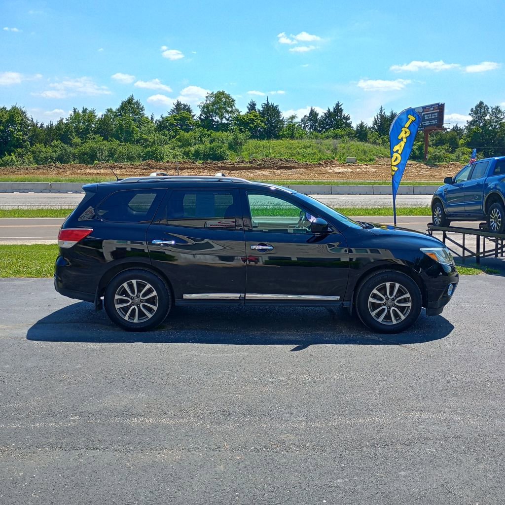 Used 2014 Nissan Pathfinder SL w/ SL Premium Package AWD/4WD image 6