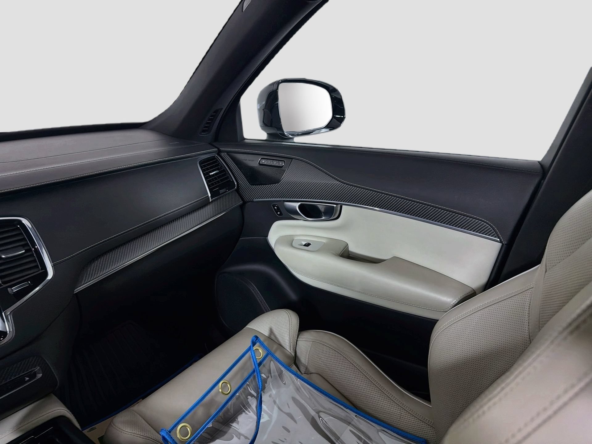 Used 2020 Volvo XC90 T5 R-Design w/ Protection Package Premier AWD/4WD image 25