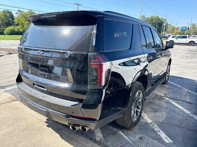 Used 2025 Chevrolet Tahoe Z71 AWD/4WD image 4