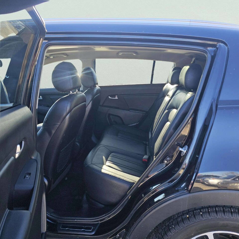 Used 2016 Kia Sportage SX image 6