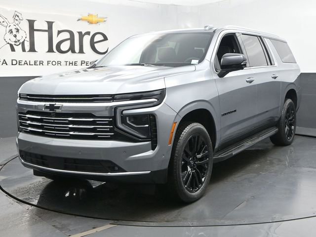 New 2025 Chevrolet Suburban Premier image 13