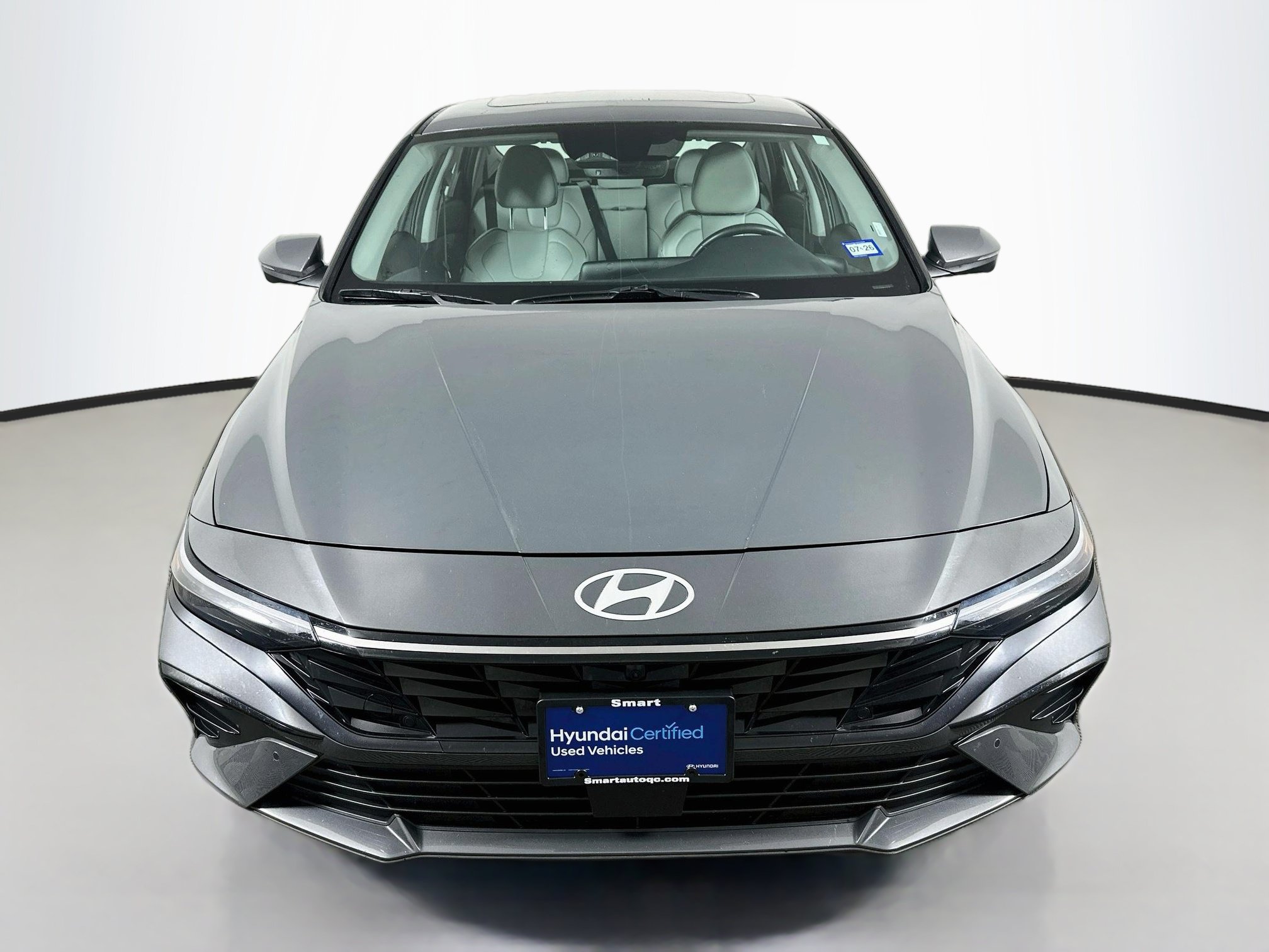 Certified 2024 Hyundai Elantra Limited FWD image 2