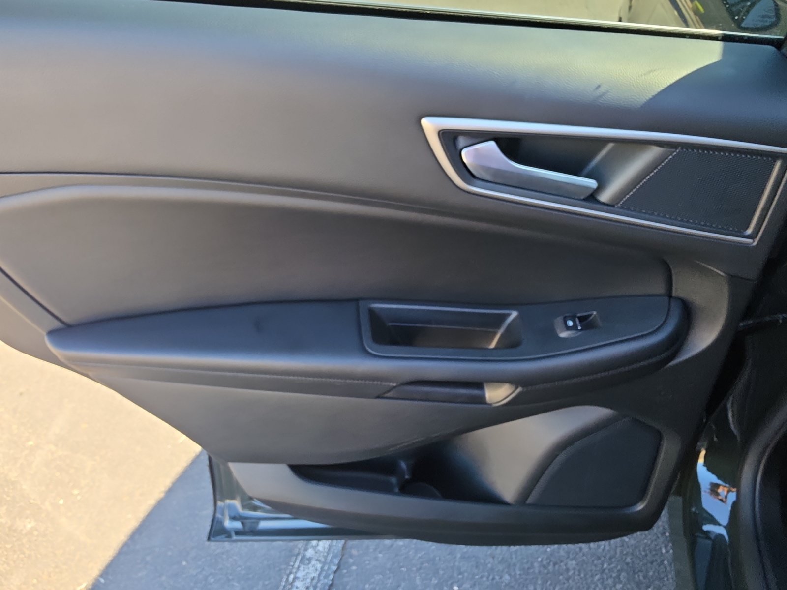 Used 2022 Ford Edge SEL AWD/4WD image 24