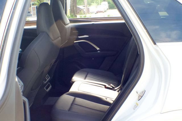 Used 2025 Audi Q5 Prestige AWD/4WD image 46