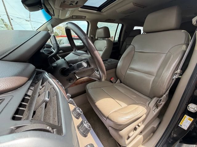 Used 2015 Chevrolet Suburban LTZ AWD/4WD image 10