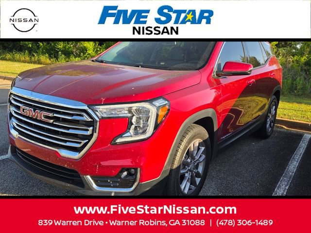 Used 2024 GMC Terrain SLT image 3