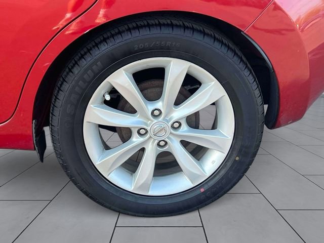 Used 2015 Nissan Versa Note FWD image 9