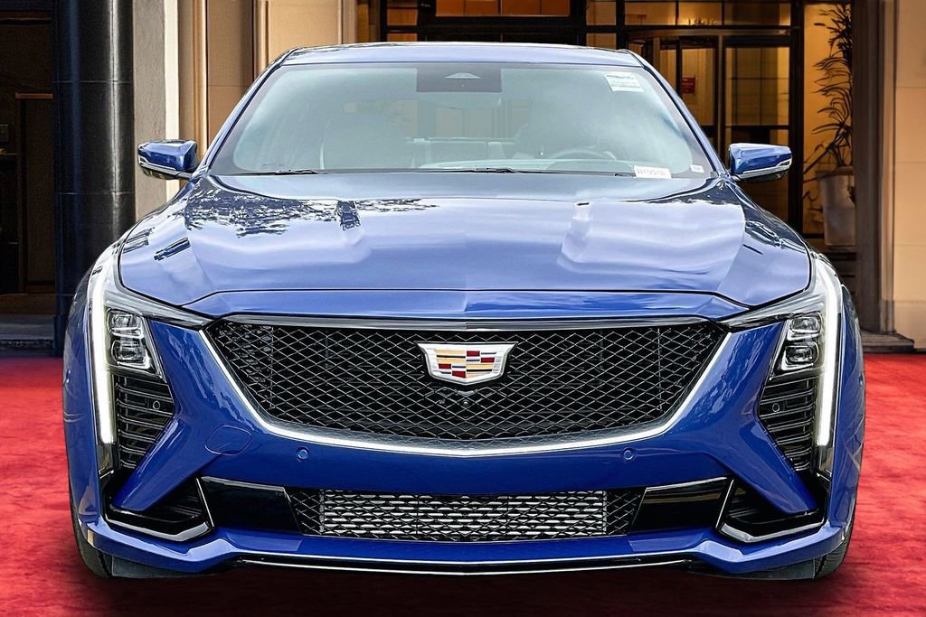 Used 2025 Cadillac CT5 Sport image 3