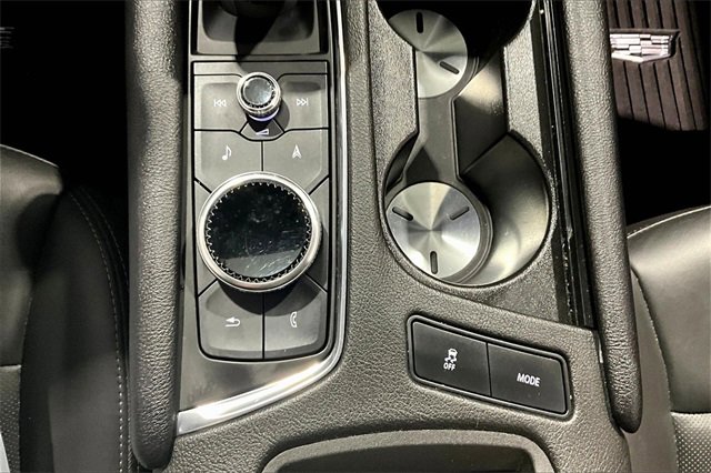 Used 2023 Cadillac XT5 Premium Luxury image 16