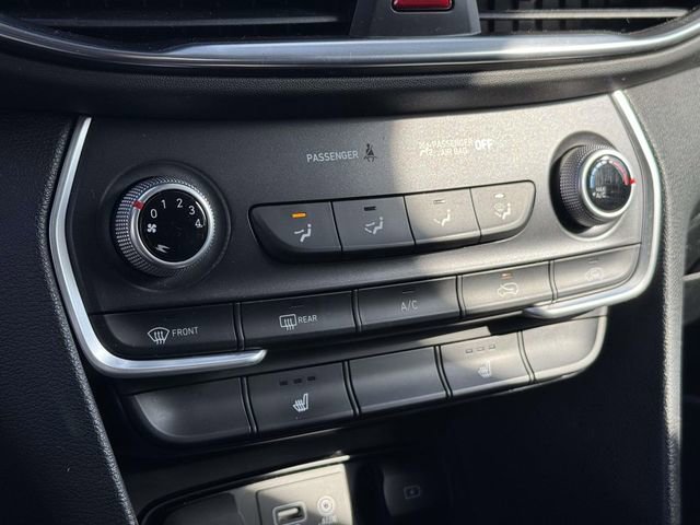 Used 2020 Hyundai Santa Fe SEL image 5