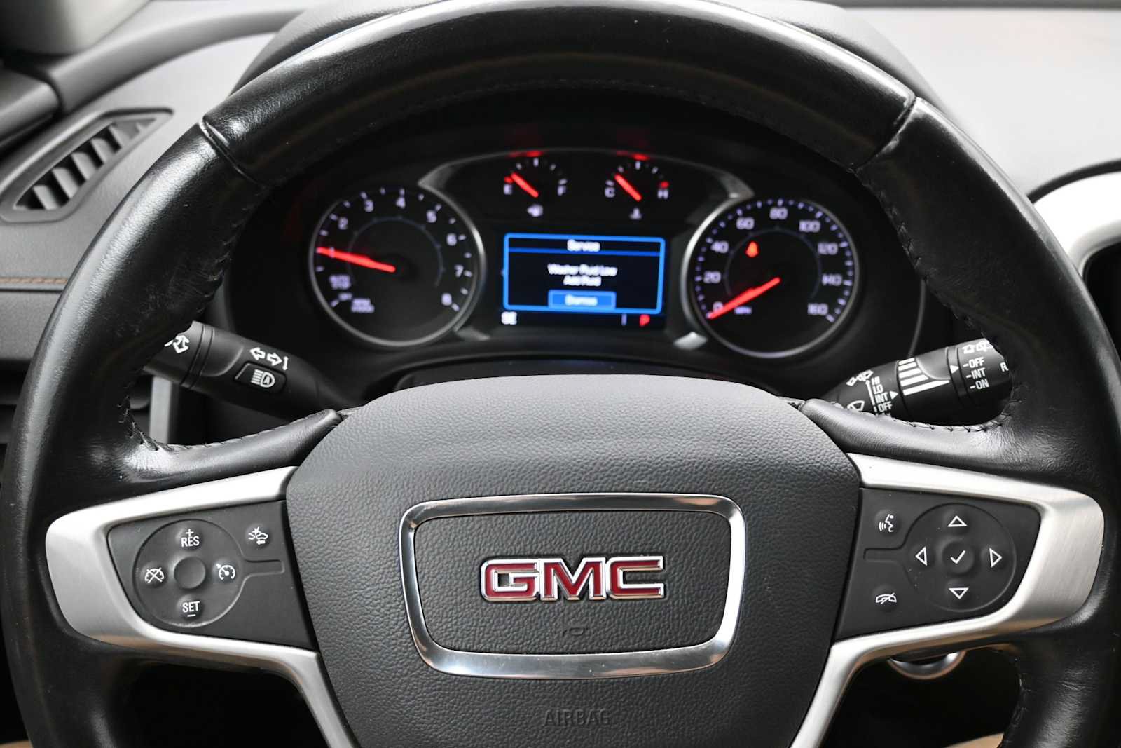 Used 2020 GMC Terrain SLE w/ Driver Convenience Package AWD/4WD image 16