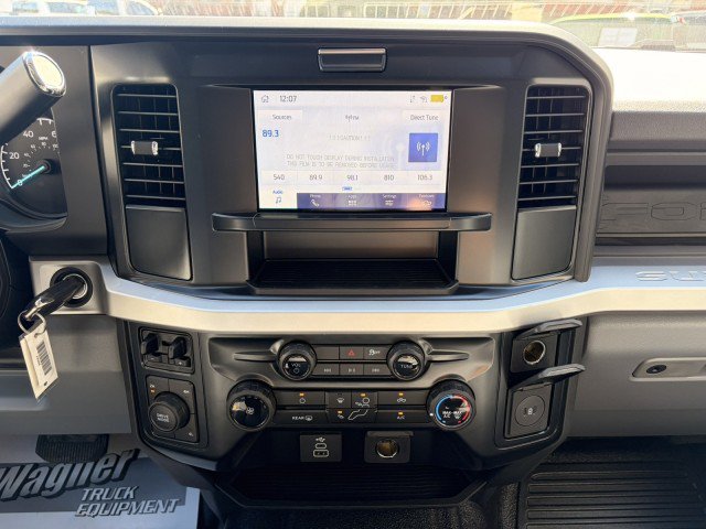 New 2027 Ford F450 XL w/ XL Chrome Package AWD/4WD image 18