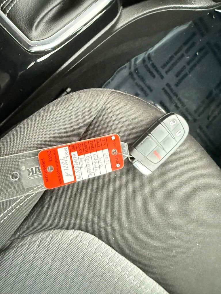 Used 2021 Jeep Renegade Latitude image 32