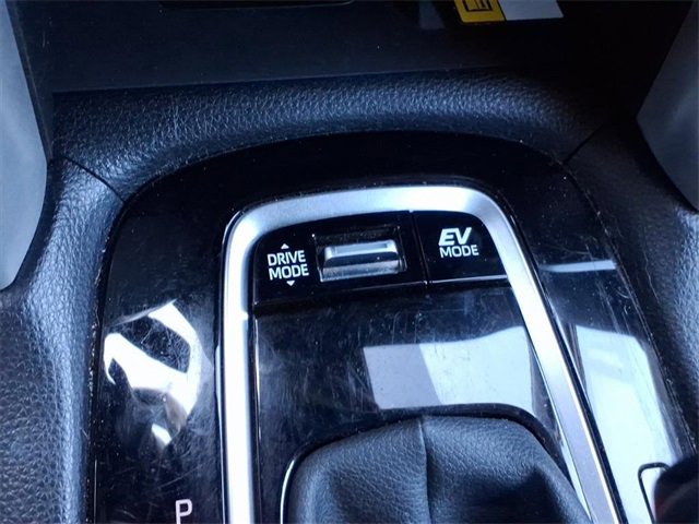 Used 2023 Toyota Corolla Cross SE image 27