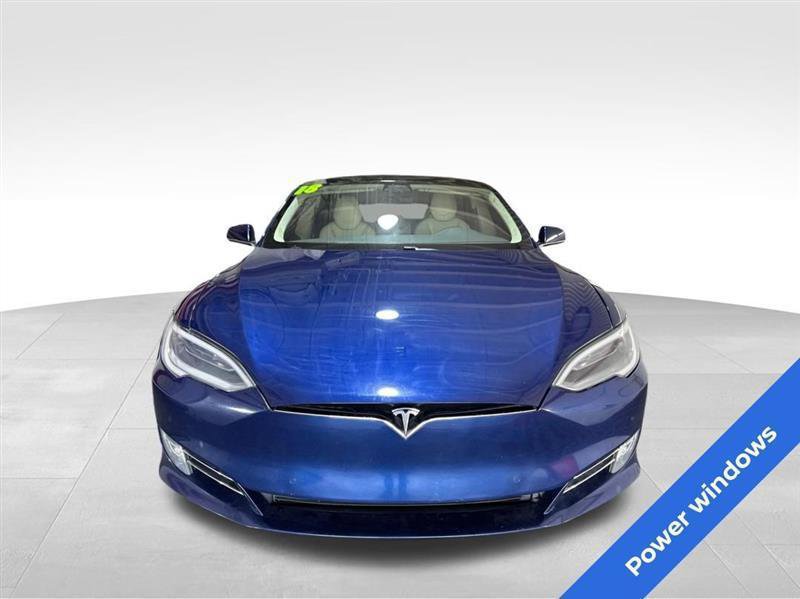 Used 2018 Tesla Model S 100D AWD/4WD image 2