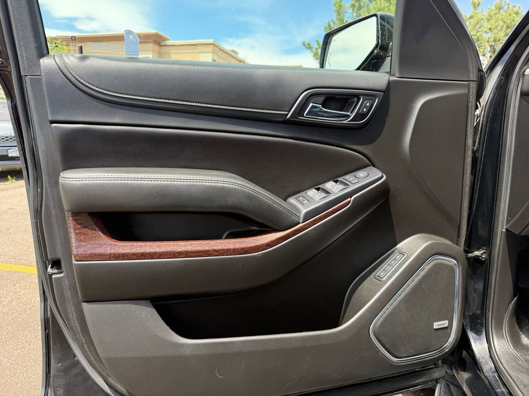 Used 2019 GMC Yukon XL SLT AWD/4WD image 14