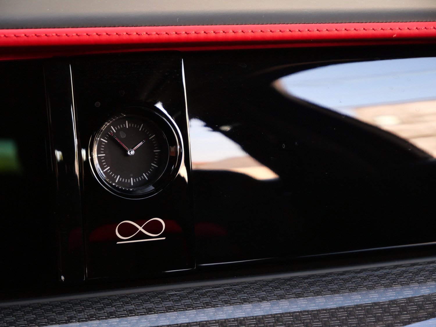 Used 2022 Rolls-Royce Ghost Black Badge image 14