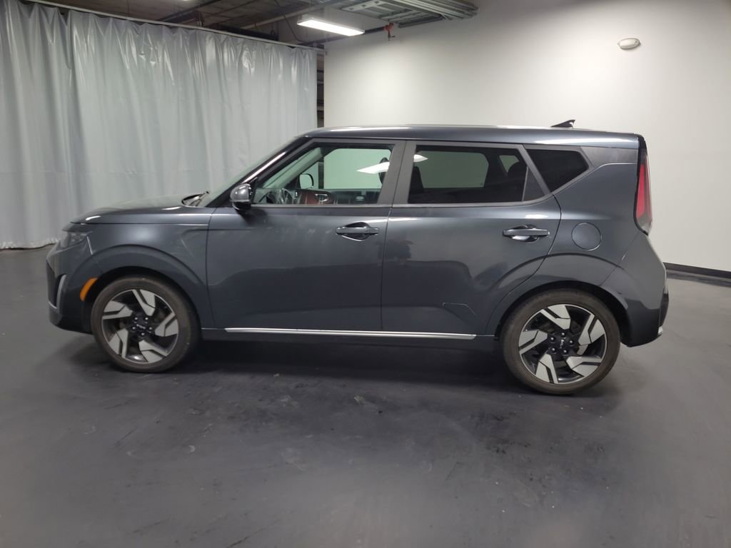Used 2023 Kia Soul GT-Line FWD image 5