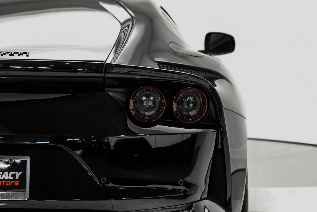 Used 2019 Ferrari 812 Superfast RWD image 46