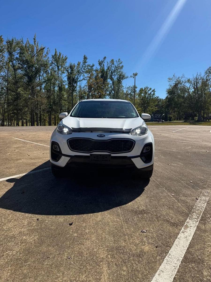 Used 2020 Kia Sportage LX AWD/4WD image 3