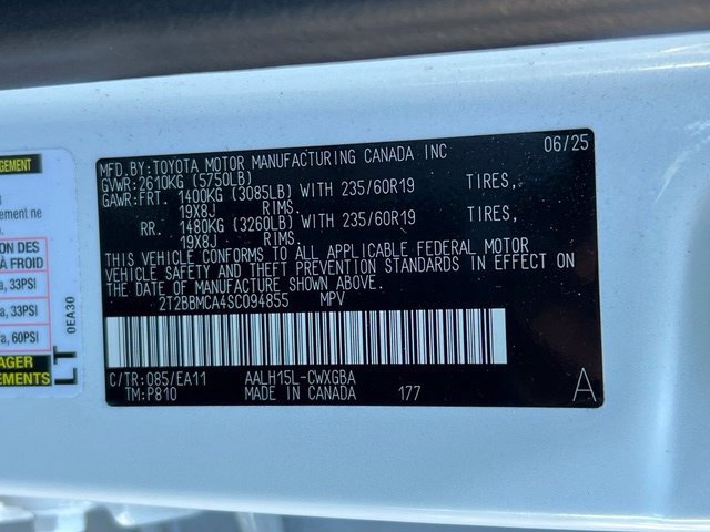 Used 2025 Lexus RX 350h w/ Accessory Package AWD/4WD image 40
