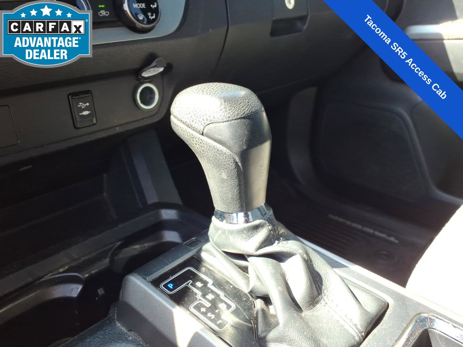 Used 2018 Toyota Tacoma SR5 w/ SR5 Appearance Package (SM) AWD/4WD image 23