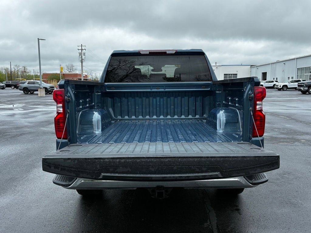 Certified 2024 Chevrolet Silverado 1500 LT AWD/4WD image 30