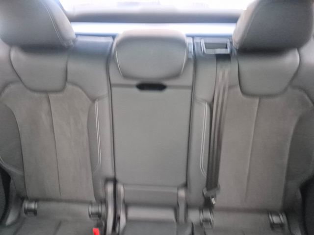 Used 2020 Audi SQ5 Premium Plus w/ Premium Plus Package image 25