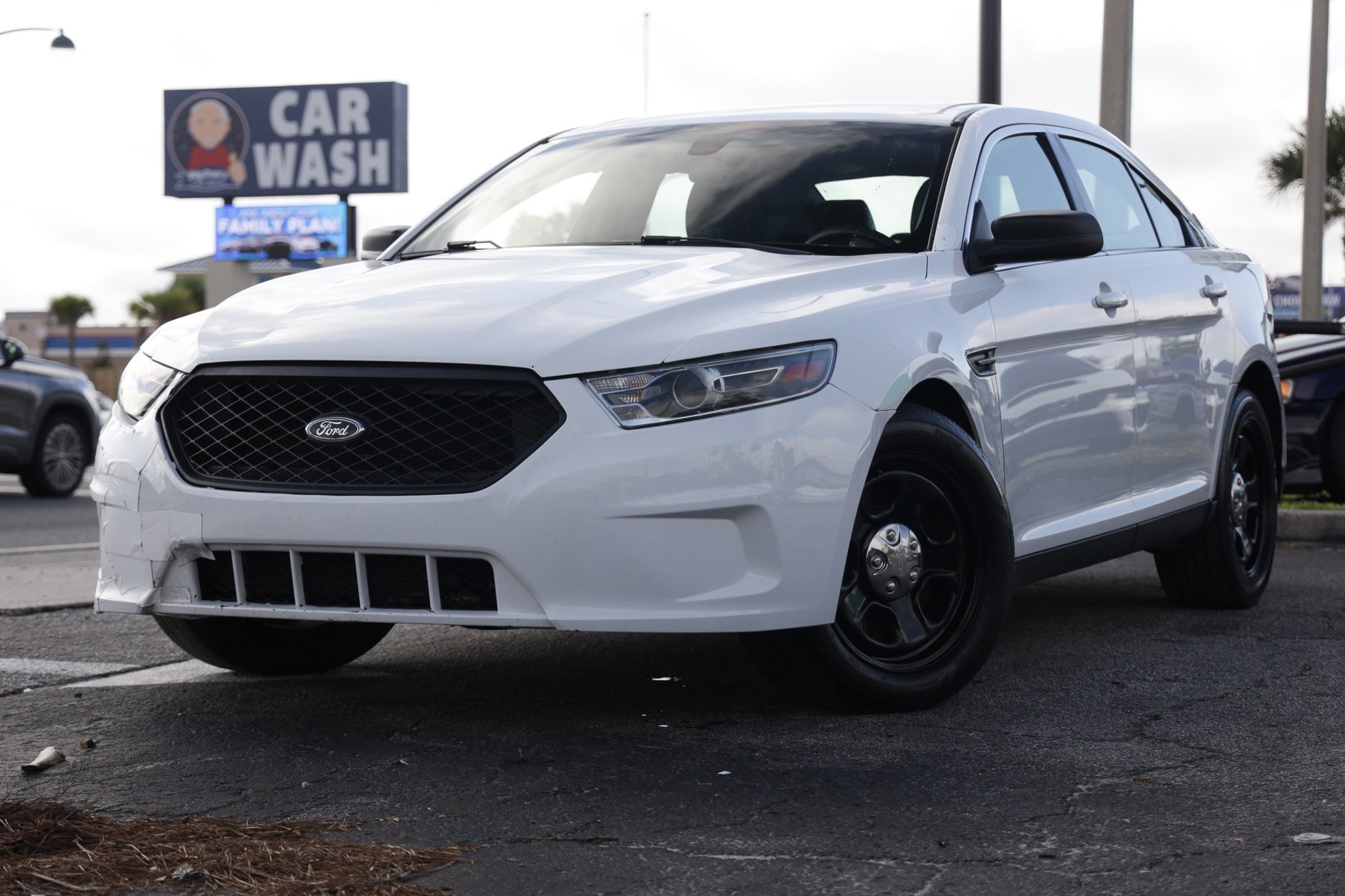 Used 2018 Ford Taurus Police Interceptor FWD image 1