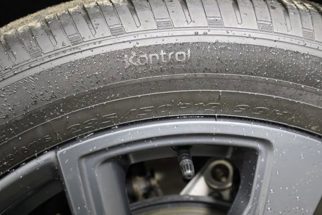 Used 2022 Chevrolet Equinox RS image 39