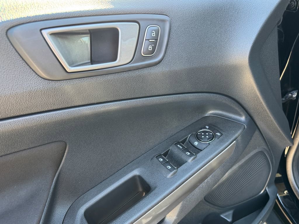 Used 2020 Ford EcoSport SE FWD image 15