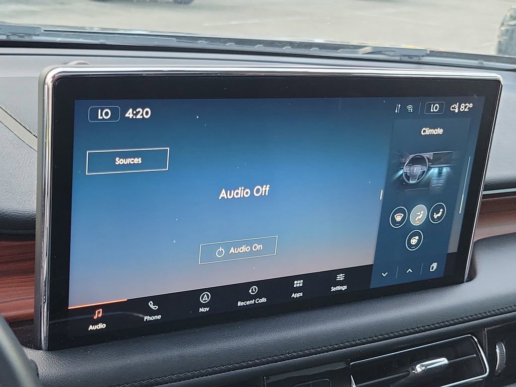 Certified 2023 Lincoln Nautilus Reserve w/ Equipment Group 201A image 31