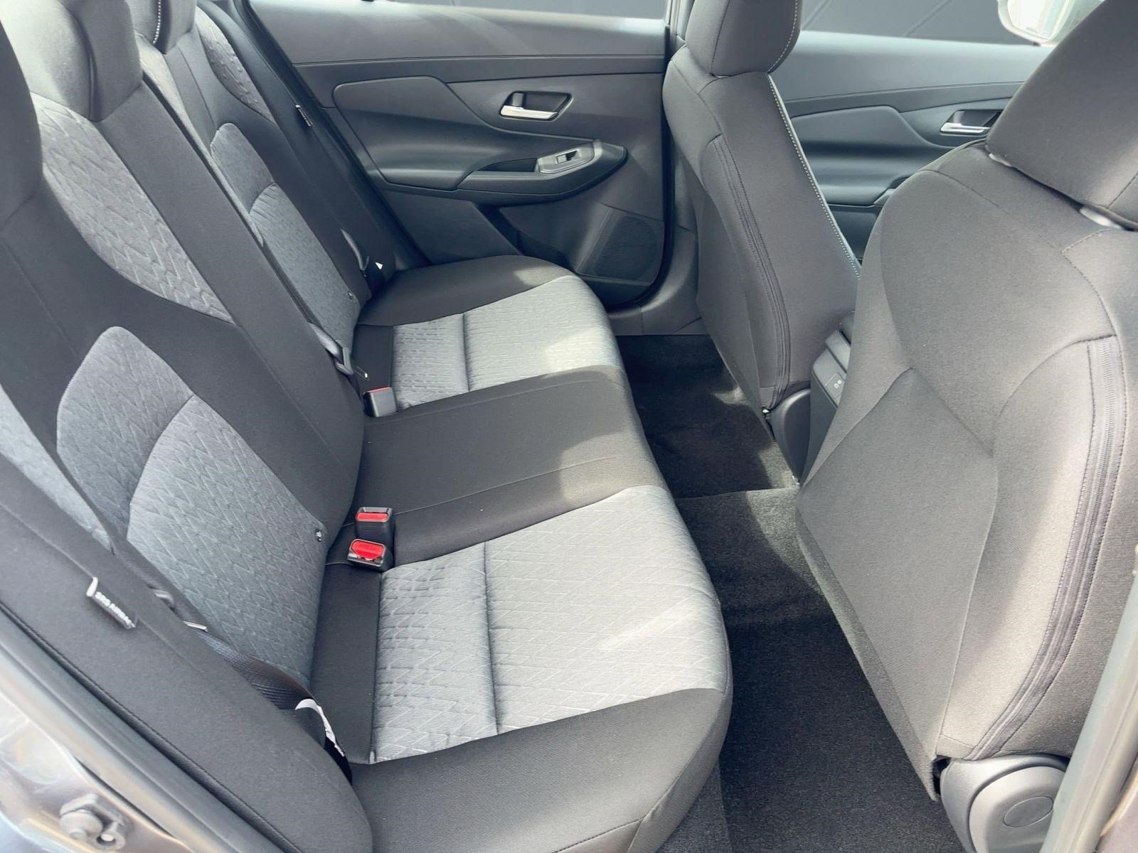 New 2026 Nissan Sentra SV w/ SV Convenience Package FWD image 28
