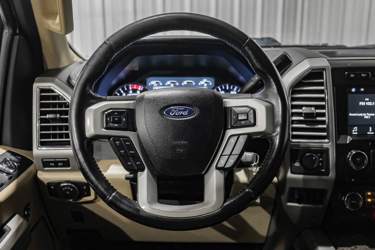 Used 2017 Ford F250 Lariat w/ Chrome Package image 15