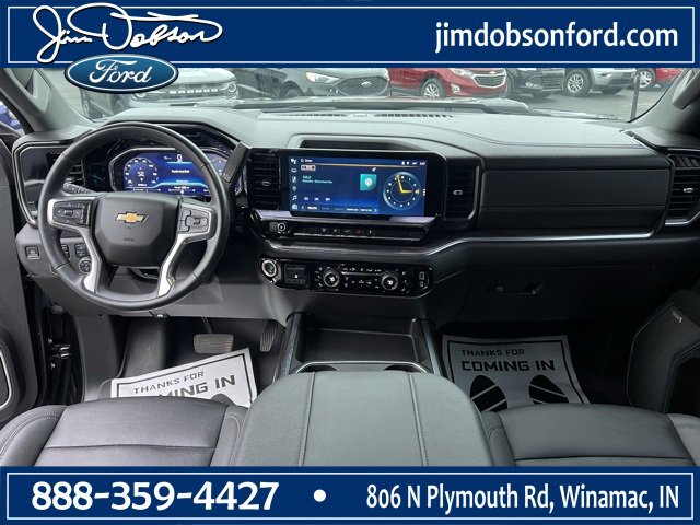 Used 2024 Chevrolet Silverado 2500 LTZ w/ LTZ Convenience Package image 2